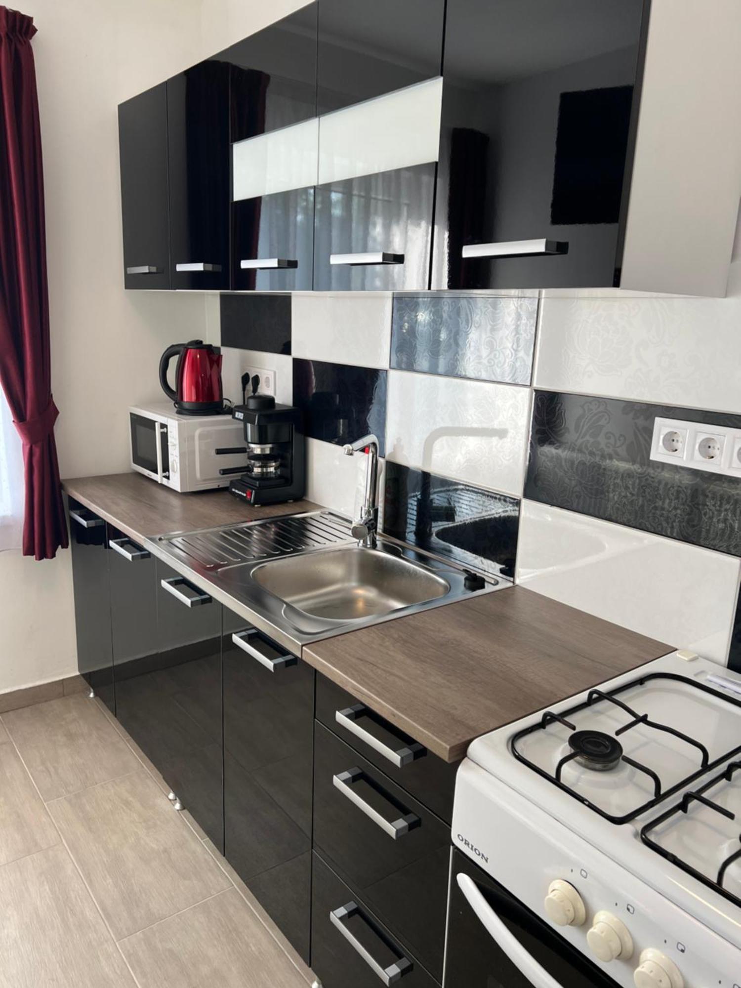 Helga Apartman Makó Exterior foto