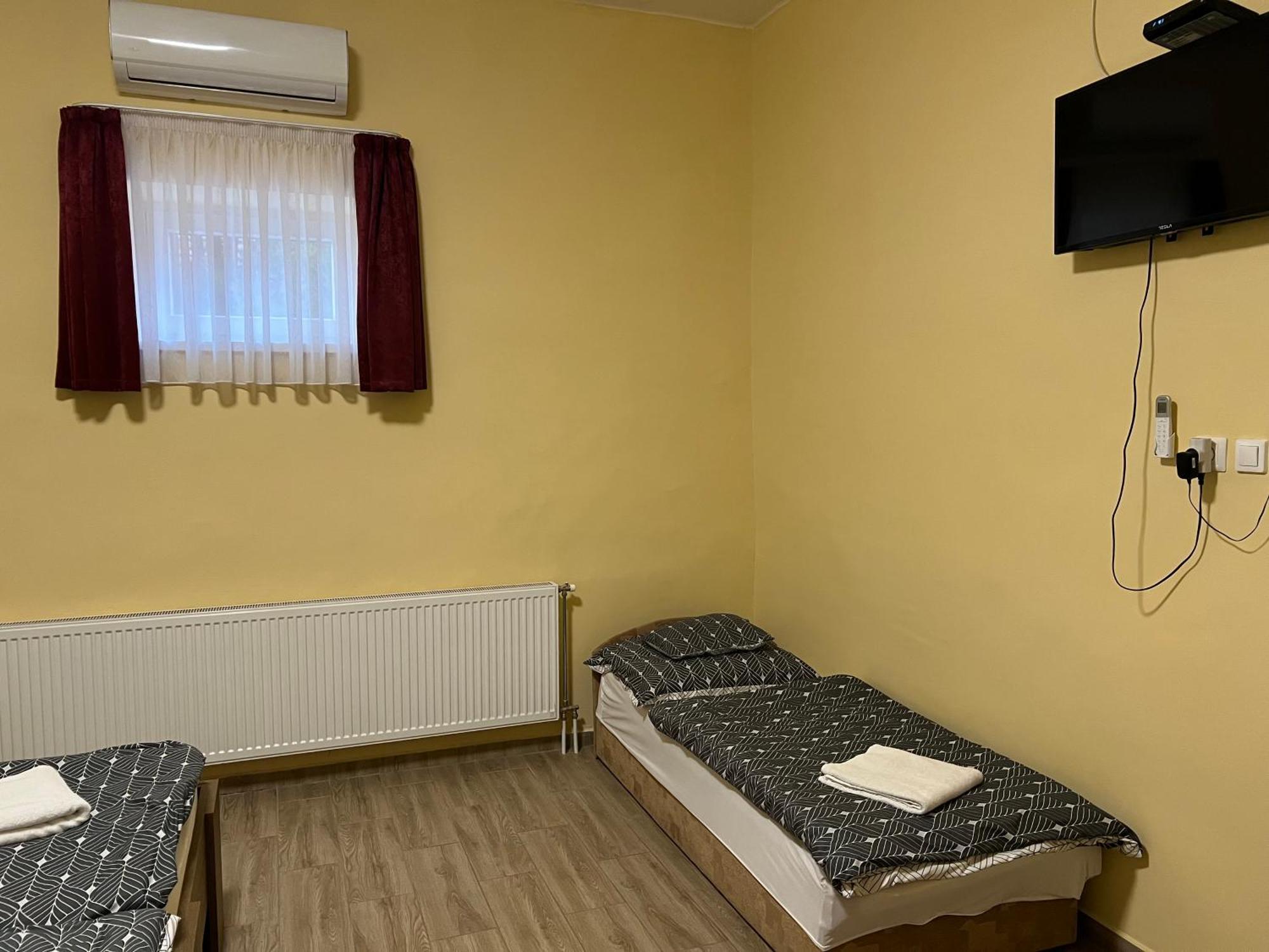 Helga Apartman Makó Exterior foto